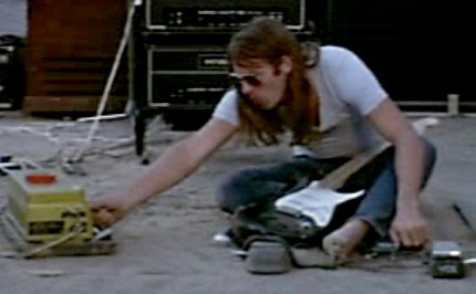 gilmour.png gilmour.png